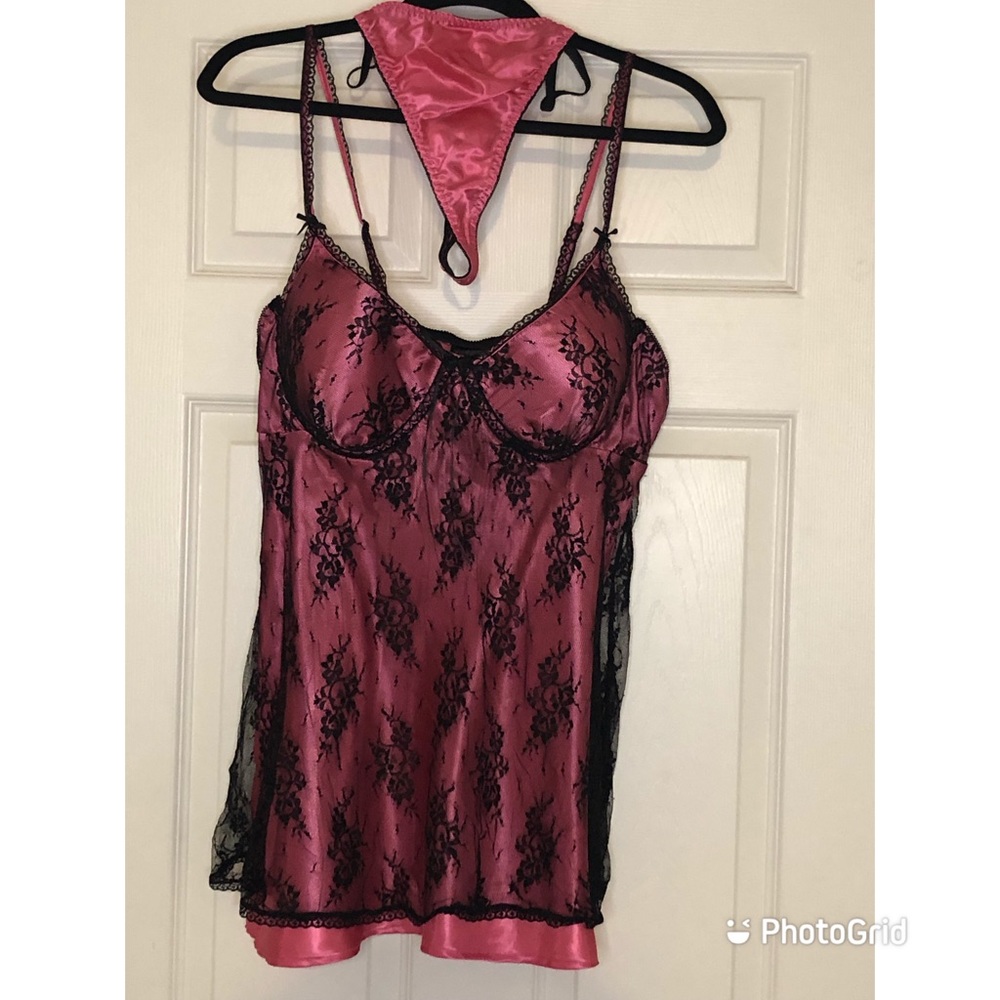 Movie Star Women’s Intimate Sleepwear